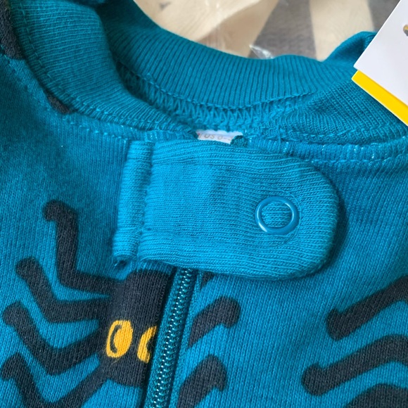 NWT HALLOWEEN KIDS HANNA ANDERSON ZIP UP SLEEPER “BLUE SPIDERS” SIZE 0-3 - Picture 14 of 15
